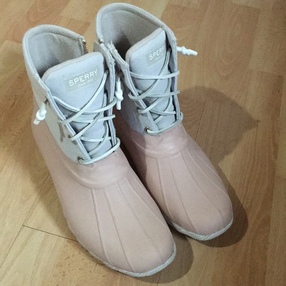sperry duck boots size 11